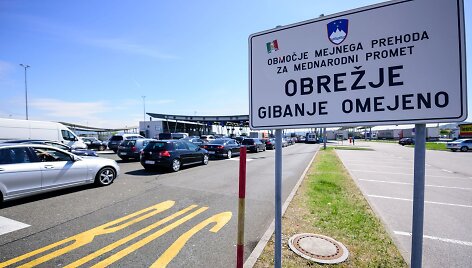Eilės Slovėnijos pasienyje
