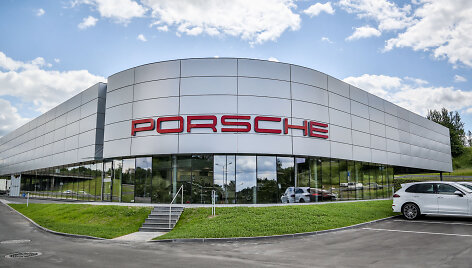 &bdquo;Porsche&ldquo; salonas Vilniuje