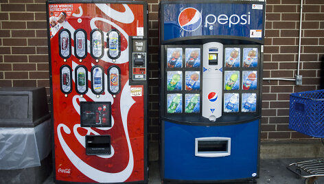 &bdquo;Coca &ndash; Cola&ldquo; ir &bdquo;Pepsi Cola&ldquo; gėrimų automatai 
