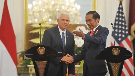 Mike'as Pence'as ir Joko Widodo