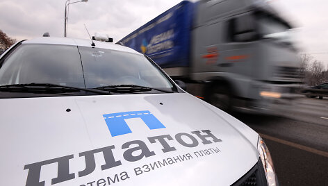 Vienas i&scaron; apmokėjimo sistemos &bdquo;Platon&ldquo; automobilių 
