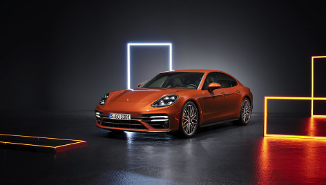 „Porsche Panamera Turbo S“