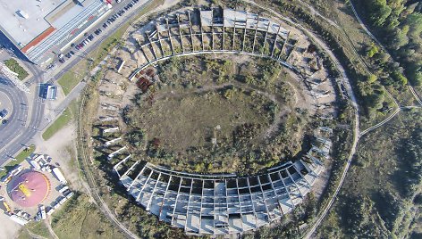 Stadionas ant Šeškinės kalno iš paukščio skrydžio