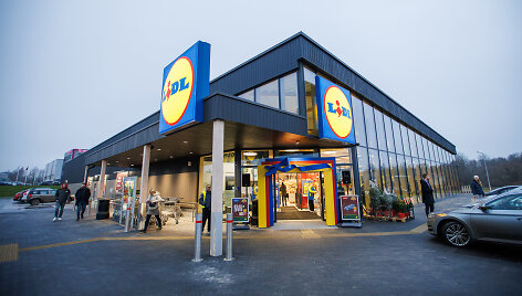 Nuo LED ap&scaron;vietimo iki ekologi&scaron;kų &scaron;altne&scaron;ių: su klimato kaita &bdquo;Lidl&ldquo; kovoja taupydamas energiją