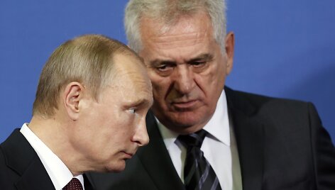 Vladimiras Putinas ir Serbijos vadovas Tomislavas Nikoličius
