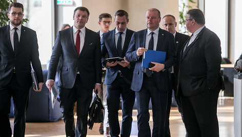 Vilius &Scaron;apoka ir Saulius Skvernelis