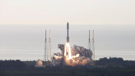Zondą &bdquo;Perseverance&ldquo; ne&scaron;ančios raketos &bdquo;Atlas V&ldquo; startas