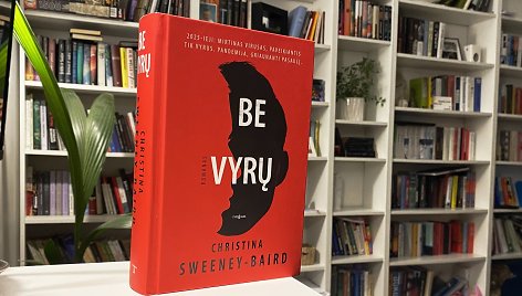 Christinos Sweeney-Baird knyga „Be vyrų“