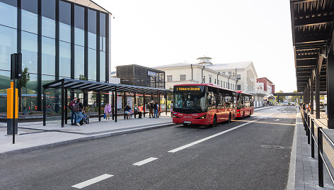 Atverta Vilniaus oro uosto centrinė aikštė