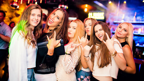 Vakarėlio klube &bdquo;Mojo Lounge&ldquo; akimirka