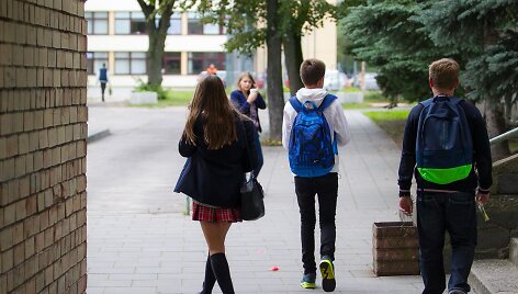 Rugsėjo 1-oji: prasideda nauji mokslo metai.