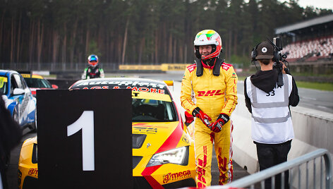 &bdquo;TCR Baltic&ldquo; čempionatas, Ramūnas Čapkauskas ir DHL racing