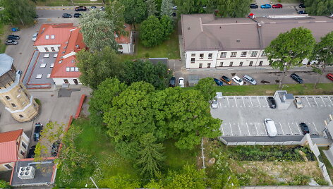 Teritorija tarp L.Sapiegos ir Kuosų gatvių Antakalnyje 