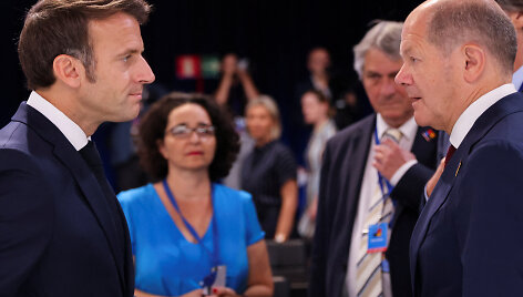 Emanuelis Macronas ir Olafas Scholzas