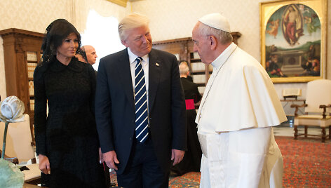 Melania Trump, Donaldas Trumpas ir popiežius Pranci&scaron;kus