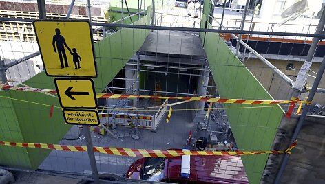 Suomijoje sugriuvo laikinas pėsčiųjų tiltas