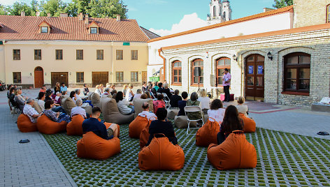 „Vasaros su knyga per literatūrinę Europą” susitikimai