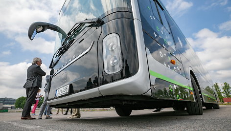 Kiniškas autobusas Yutong U12