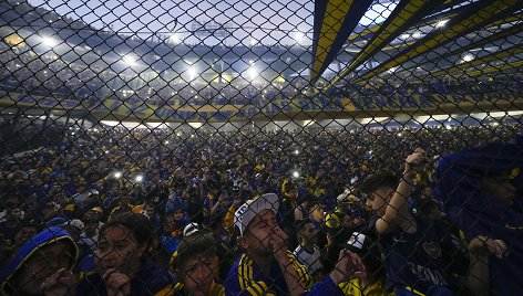 Baugus Argentinos futbolo šešėlis: apie tuos, kurie vairuoja nuo galinės sėdynės