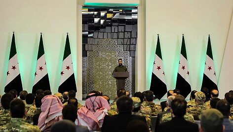 - / AFP