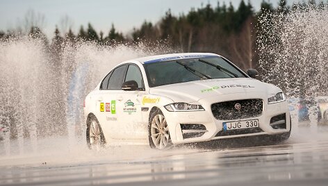 &bdquo;Jaguar XF&ldquo;