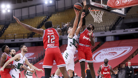 &bdquo;Panathinaikos&ldquo; triumfavo Graikijos derbyje