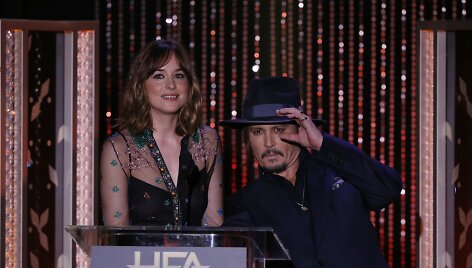 Dakota Johnson ir Johnny Deppas