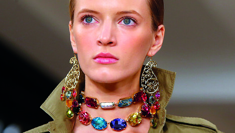 Ralph Lauren 2015 m. pavasario-vasaros kolekcijos modelis