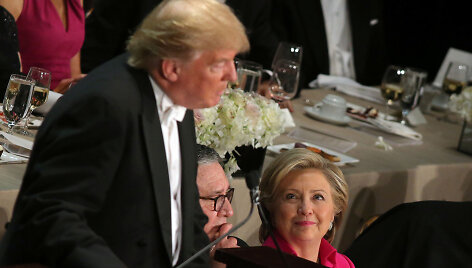 D.Trumpas ir H.Clinton tradicinėje labdaros vakarienėje