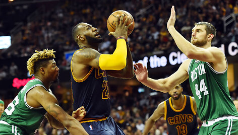 LeBronas Jamesas