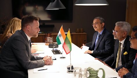 Gabrielius Landsbergis su Indijos i&scaron;orės reikalų ministru Dr. Subrahmanyamu Jaishankaru