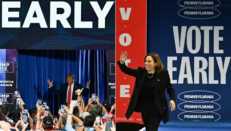 Donaldas Trumpas ir Kamala Harris / CHANDAN KHANNA ANGELA WEISS / AFP