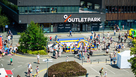 &bdquo;Ogmios miesto&ldquo; &bdquo;Gimtadienis ant žolės&ldquo; kels nuotaiką ir mažins kainas: &bdquo;Outlet Park&ldquo; pasitiks su &scaron;ventiniu i&scaron;pardavimu