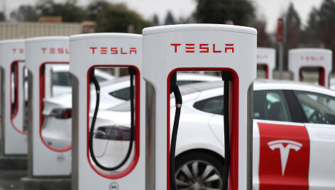 &bdquo;Tesla&ldquo; greitojo įkrovimo stotelės &bdquo;Supercharger&ldquo;