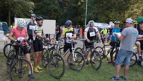 Tytuvėnų šventė „Tytuvelo“ viliojo varžybomis bei koncertais