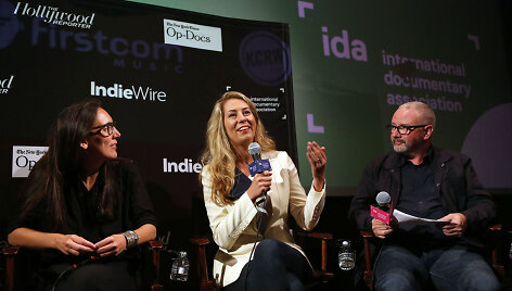 Giedrė Žickytė (centre) ir  Simon Kilmurry