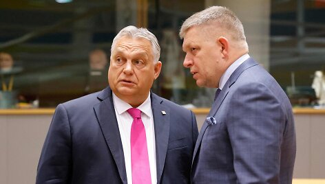 Vengrijos ministras pirmininkas Viktoras Orbanas ir Slovakijos premjeras Robertas Fico