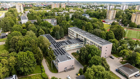 Saulės kolektoriai ant stogo