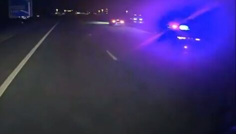 Policija stabdo &bdquo;antraeilininką&ldquo;