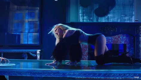 Britney Spears vaizdo klipe „Slumber Party“