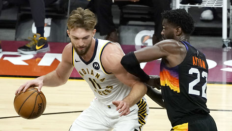 Domantas Sabonis prieš Deandre Aytoną