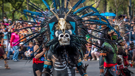 Dia de los Muertos (Mirusiųjų diena) Meksikoje