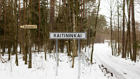 Raitininkų kaimas