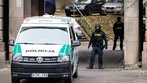 Vilniaus centre nušautas advokatas ir pašauti 2 policijos pareigūnai