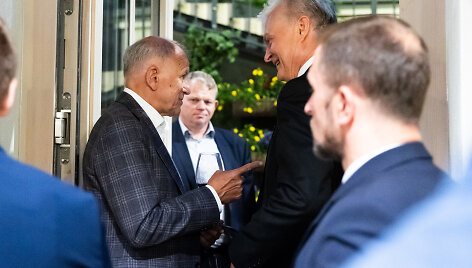 Vytenis Povilas Andriukaitis, Gitanas Nausėda
