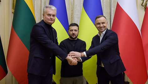 Lietuvos prezidentas Gitanas Nausėda, Ukrainos prezidentas Volodymyras Zelenskis ir Lenkijos prezidentas Andrzejus Duda 