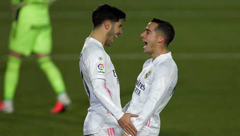 Marco Asensio ir Lucasas Vazquezas