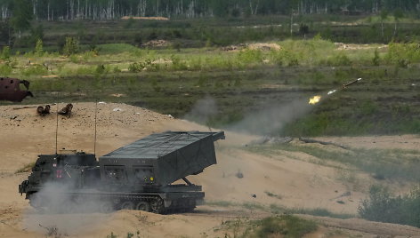 M270 MLRS raketų sistema