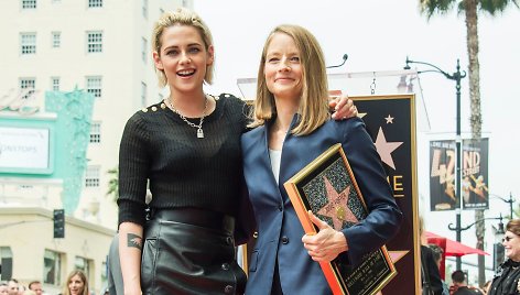 Kristen Stewart ir Jodie Foster