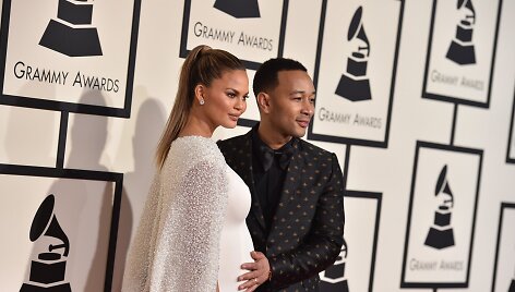 Chrissy Teigen ir Johnas Legendas